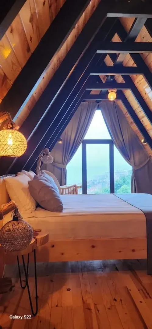 Si̇fla Bungalov & Resturant