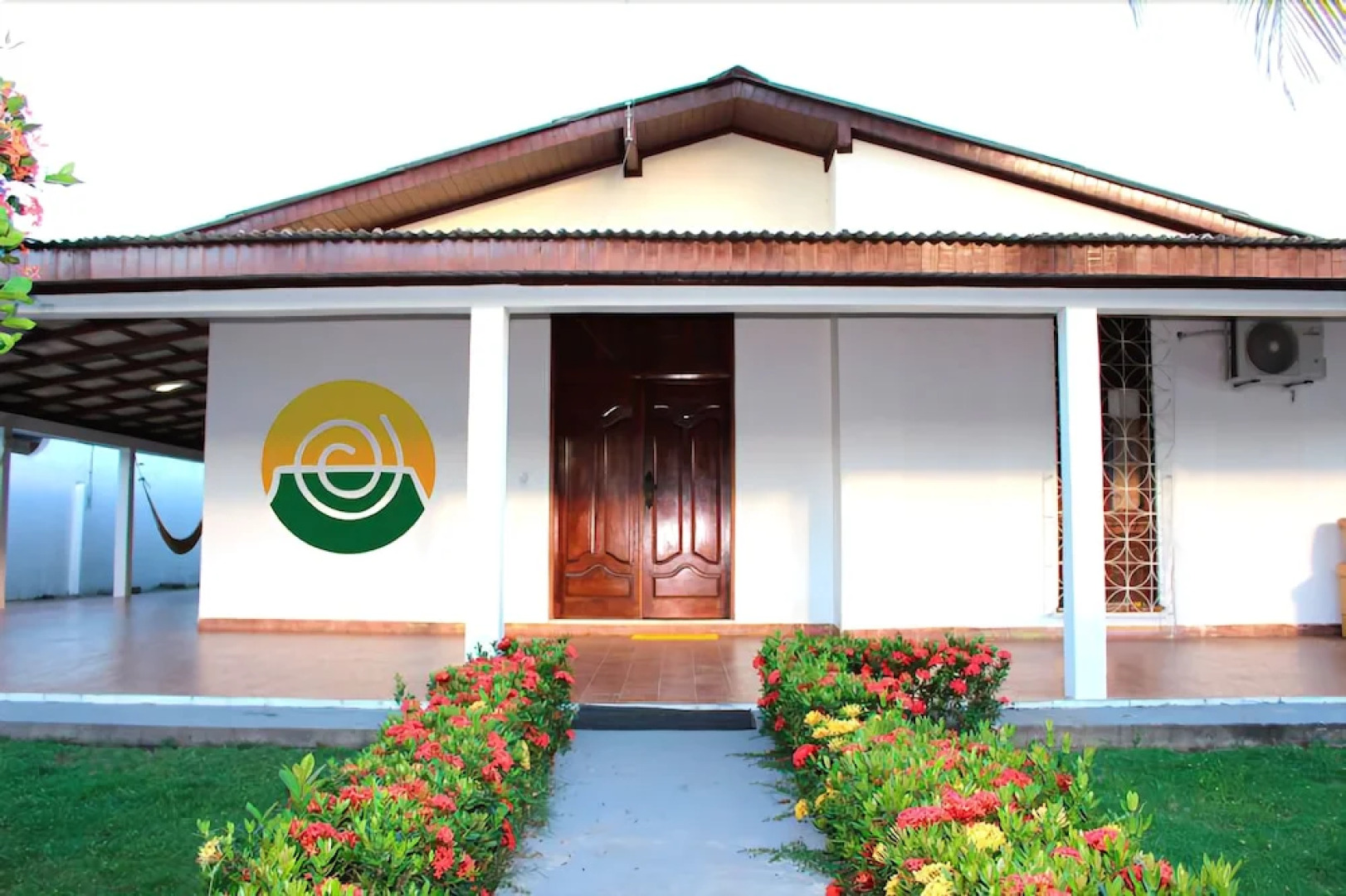 Cruviana Backpackers Hostel