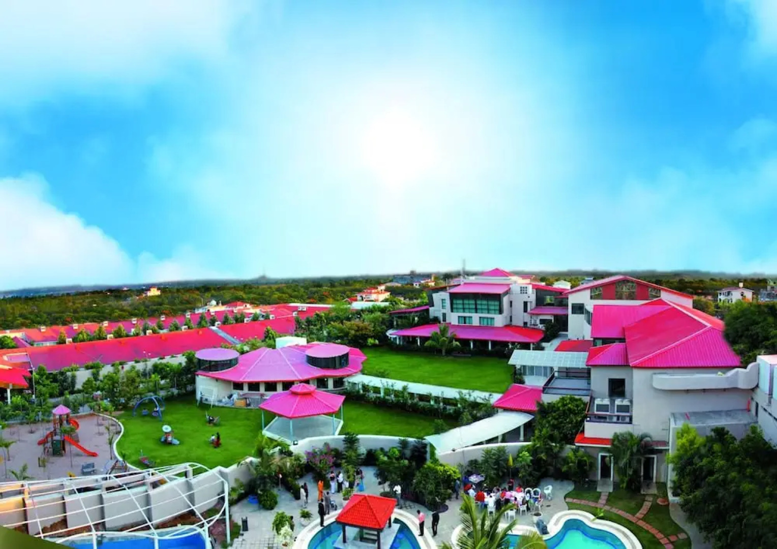 Oh Biz Premier at Leonia