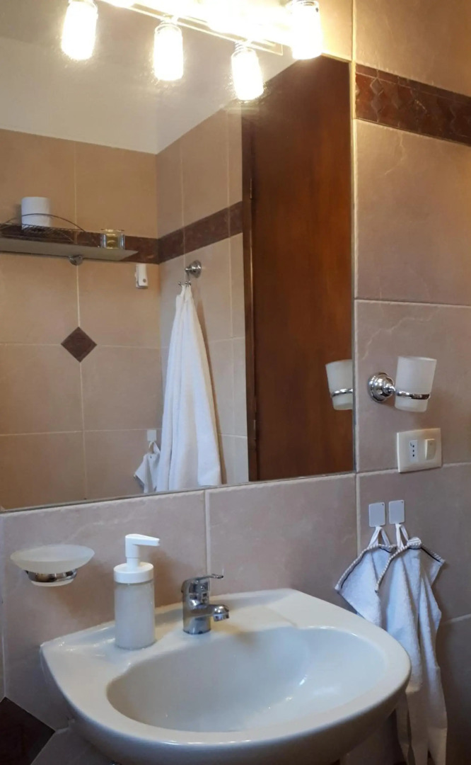 Comoda casa con inmejorable ubicación y servicios