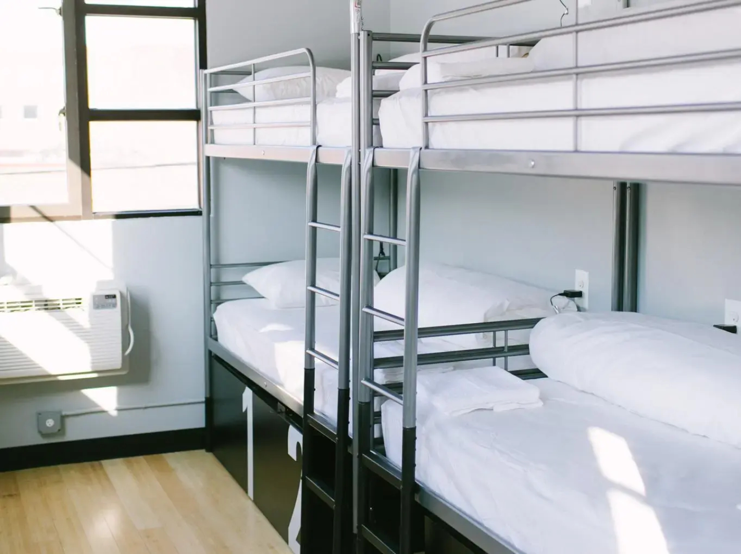 The Local - Hostel