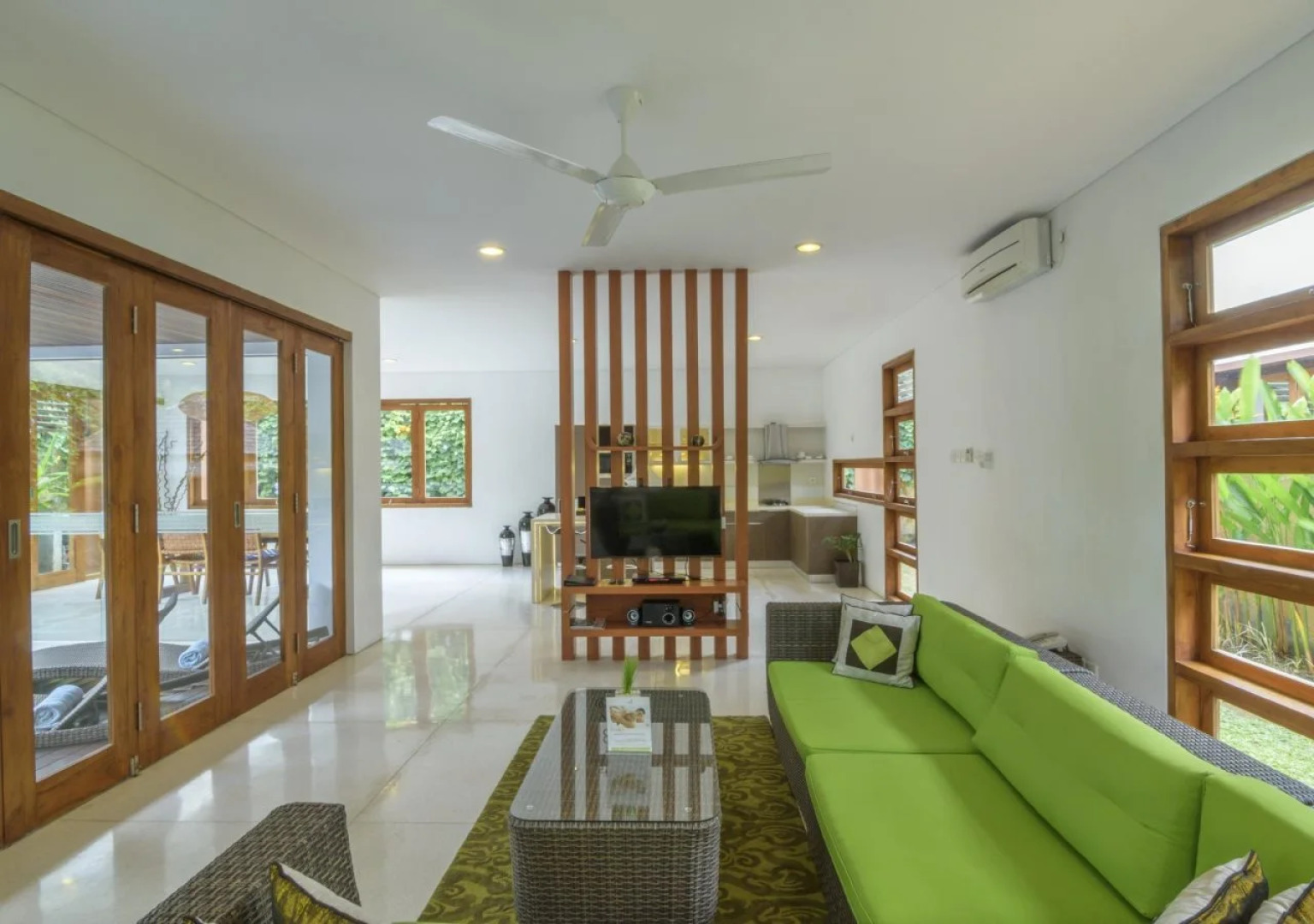 Papillon Umalas Villas