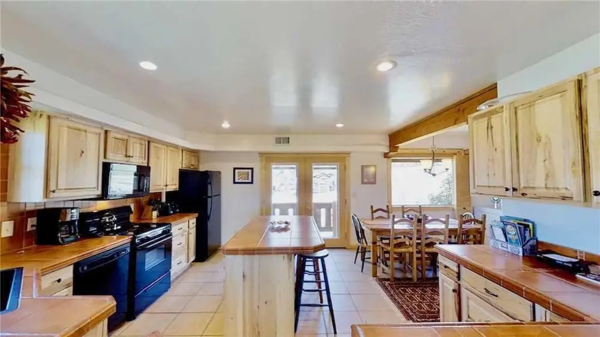 Pack Creek Orchard House by RedAwning