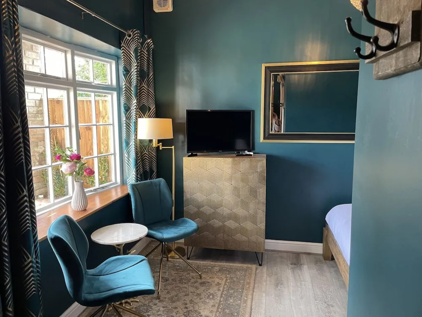 The Hole In The Wall