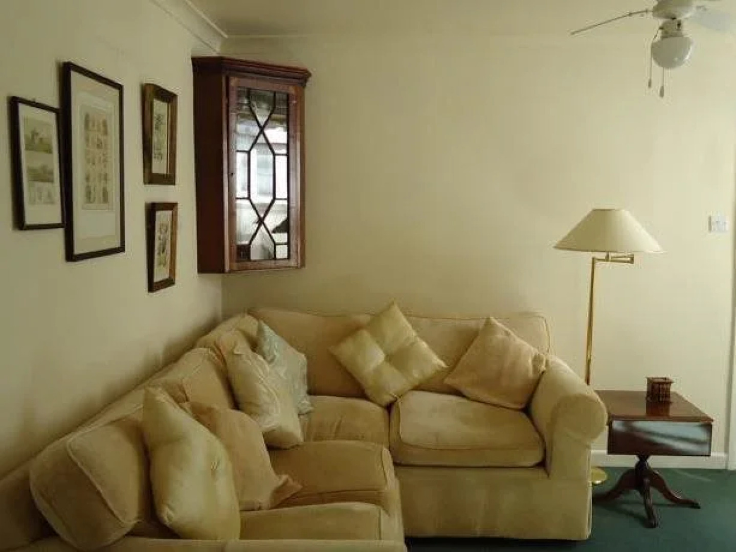 Cary Court - Guest House