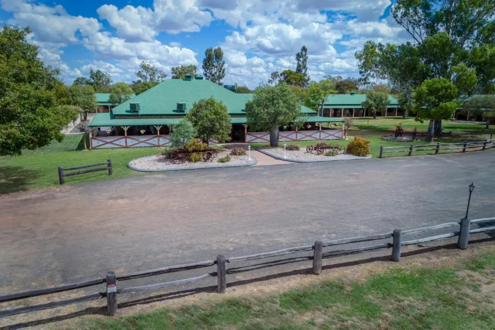 Quality Inn Overlander Homestead