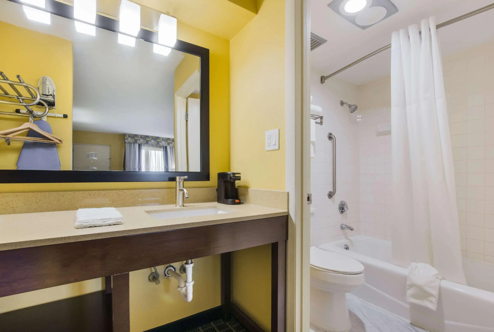 Quality Inn London North