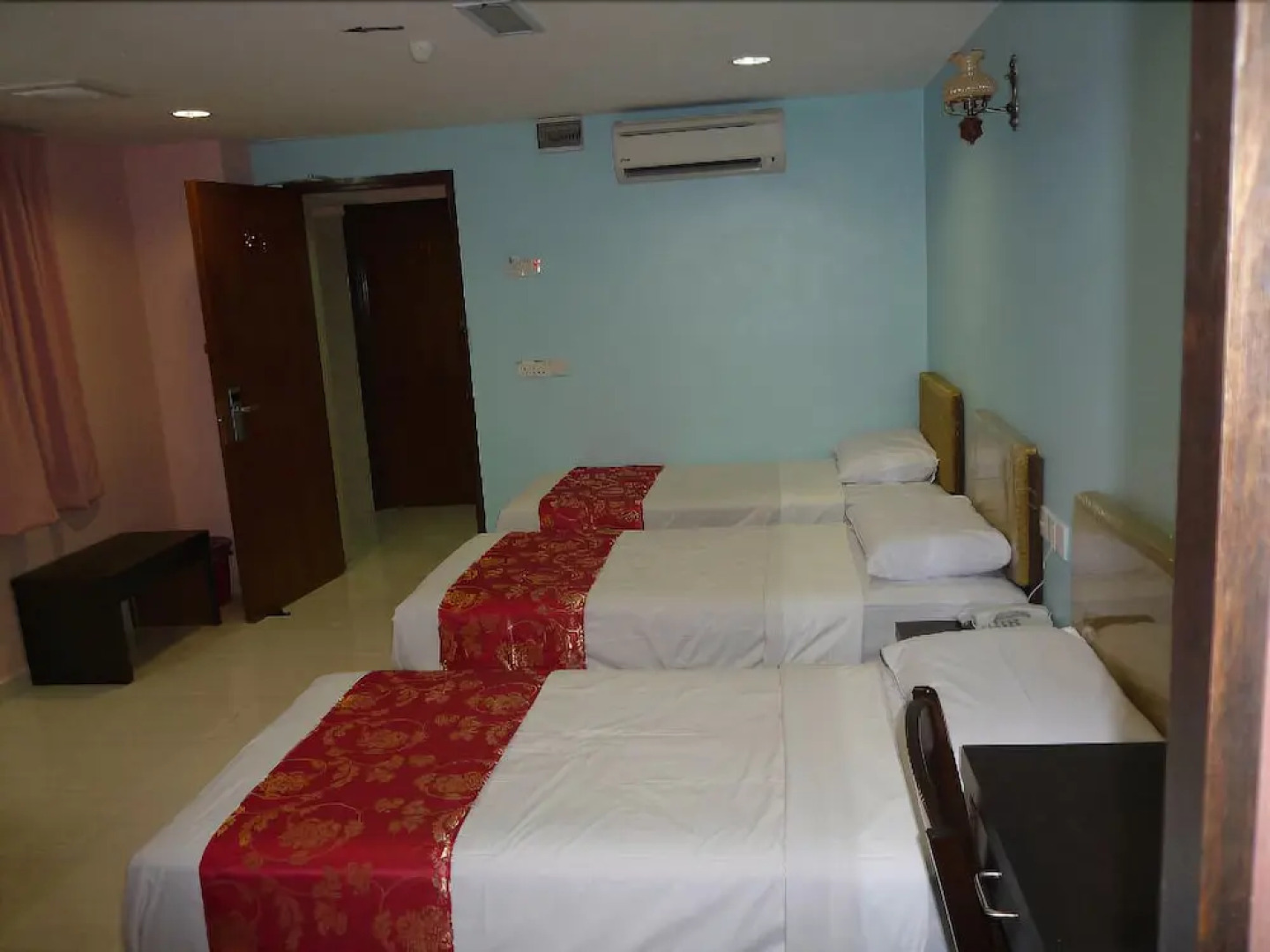 Winsons Business Inn