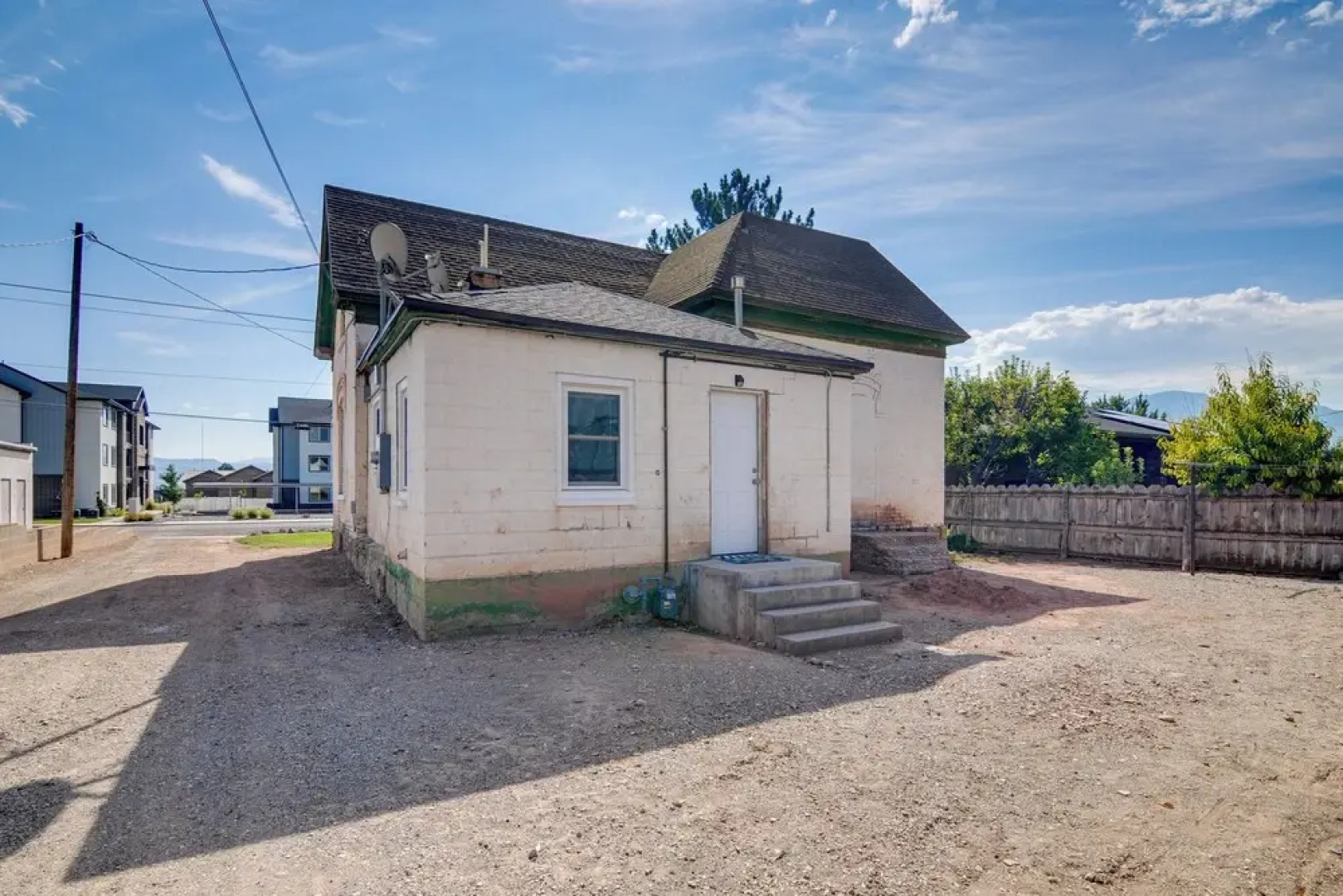 ATV & UTV Parking: Spacious Home in Richfield!