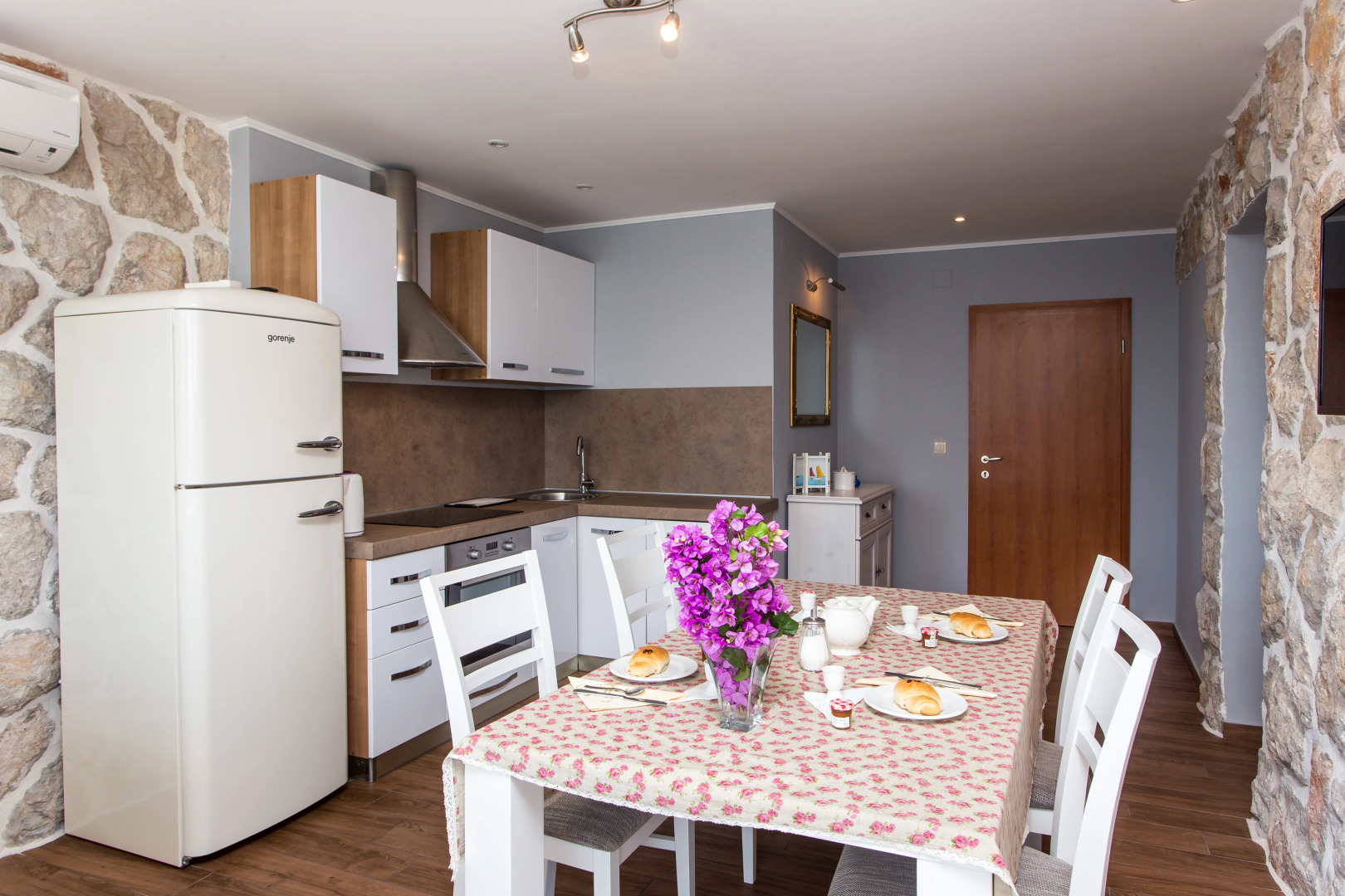 Apartments Villa Mirjana