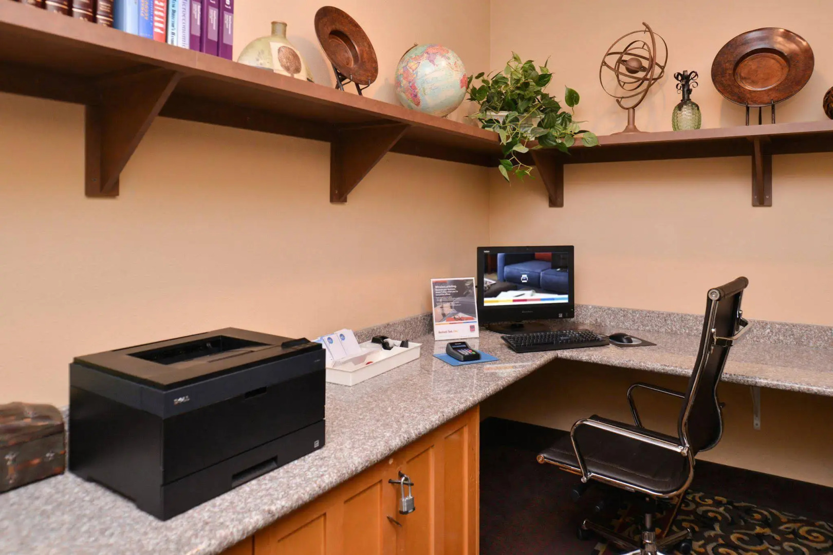 Comfort Suites Airport Tukwila Seattle