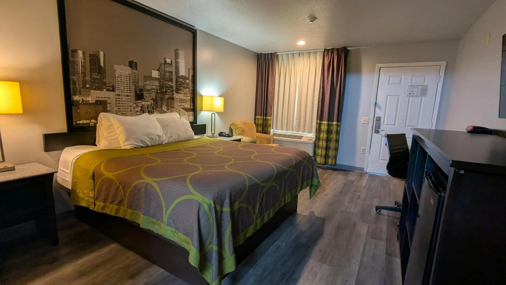 Platinum Inn & Suites Willowbrook Houston