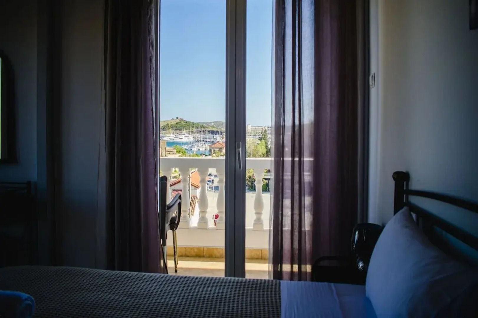 Nikolakakis Rooms Lavrio