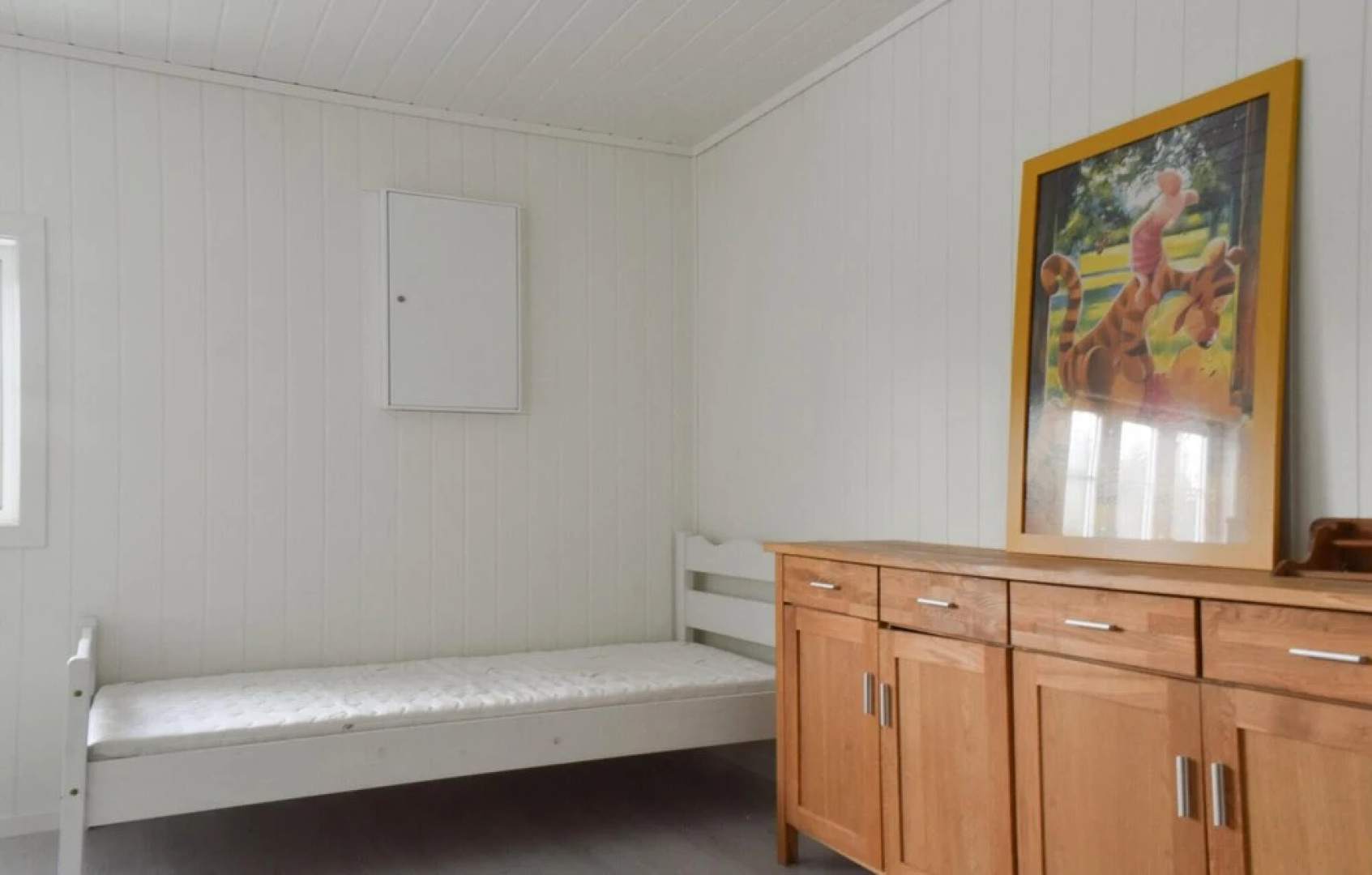 Nice Apartment in Lyngdal With 3 Bedrooms and Wifi