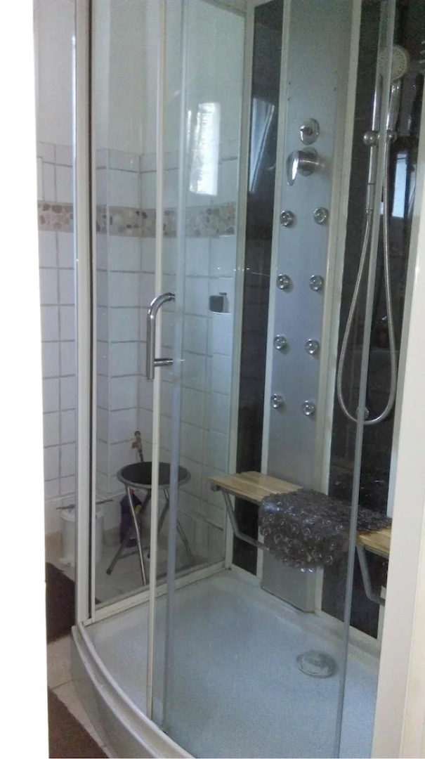 House With 4 Bedrooms in Roquebrune-sur-argens, With Wonderful sea Vie