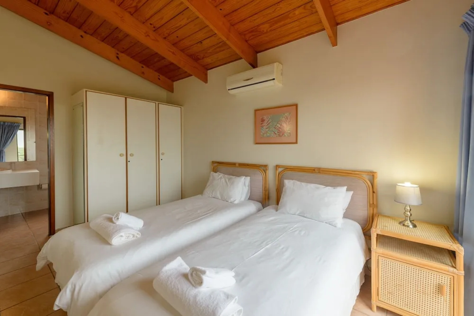 San Lameer Villa Rentals 1932