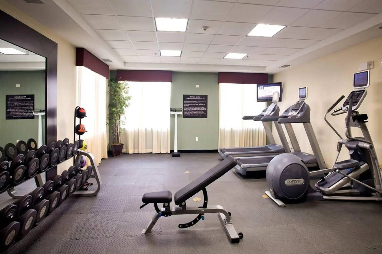 Hampton Inn & Suites Longview North