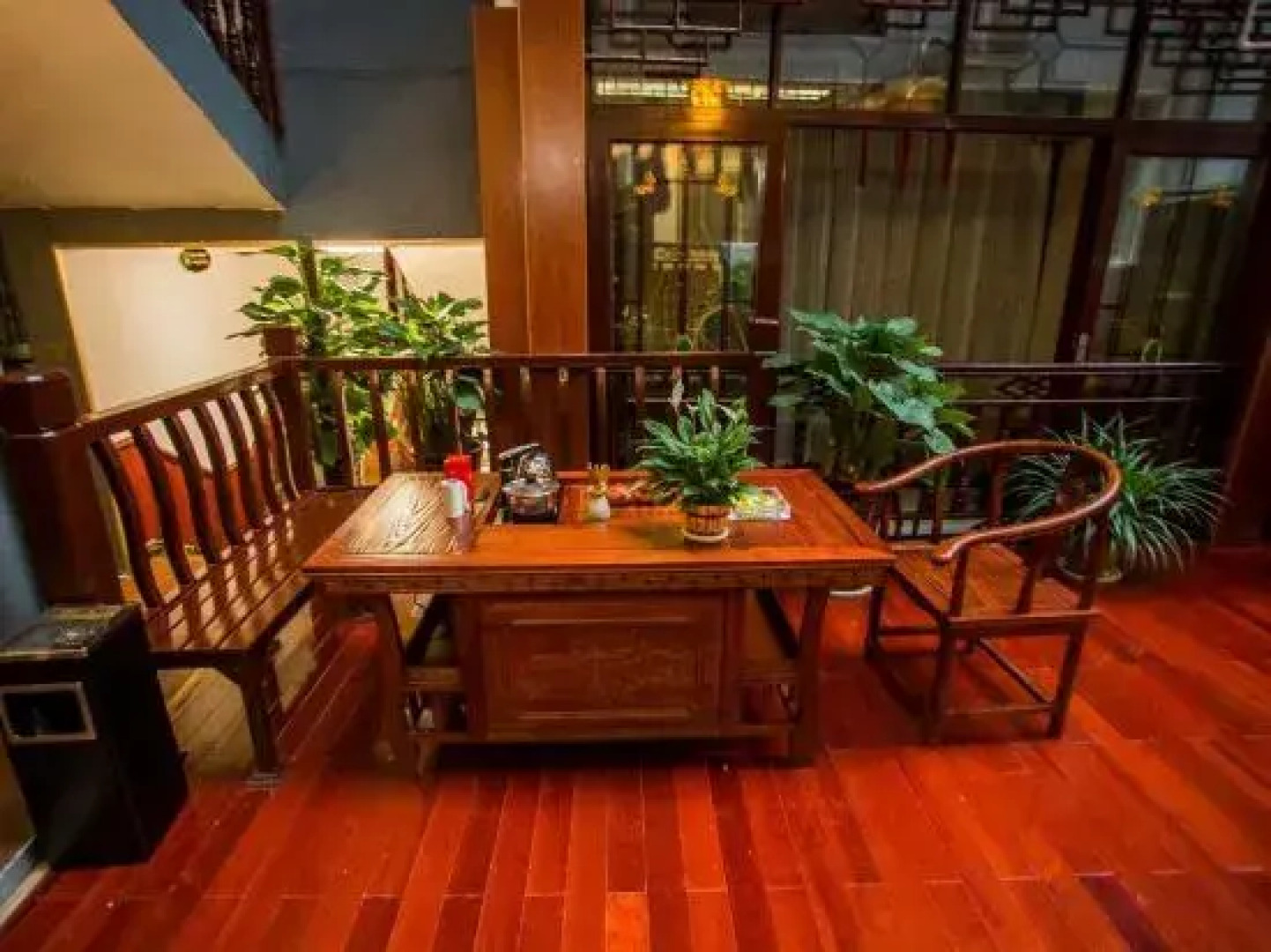 Gongyulou River View Homestay