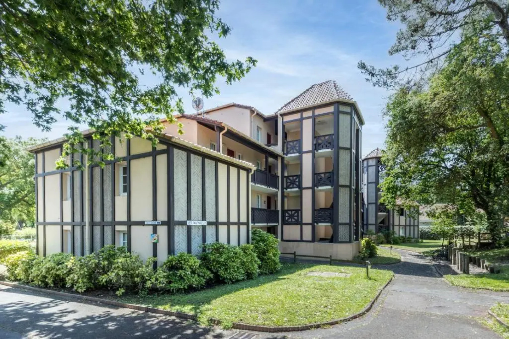 Le Gouic Joli Appartement Piscine