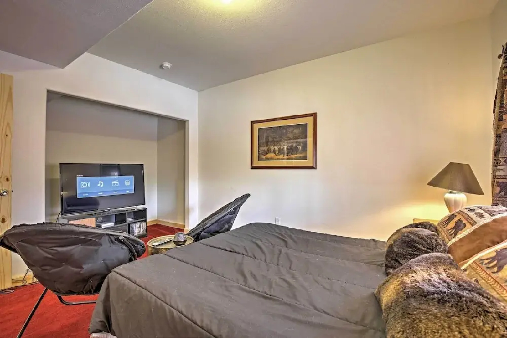 Expansive Alma Cabin w/ Hot Tub & Mountain Views!