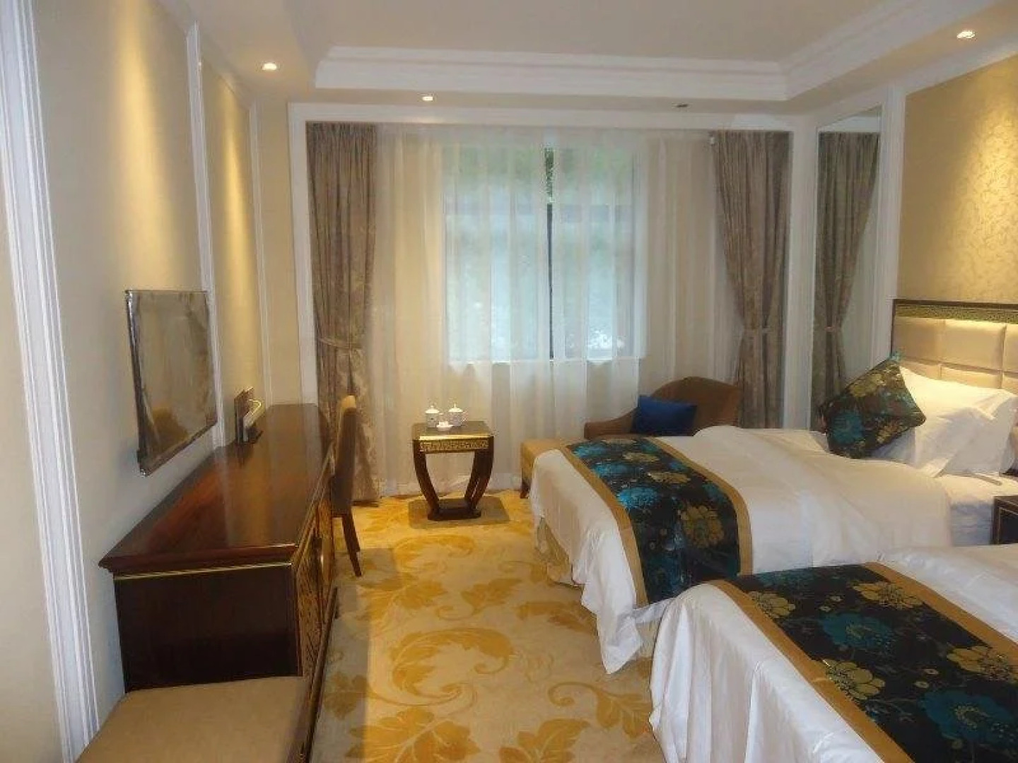 Zangwang Yanwu Holiday Hotel