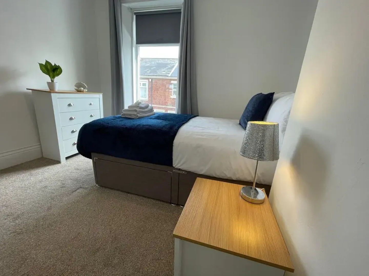Lovely 3 -bed House in Jarrow With Free Parking