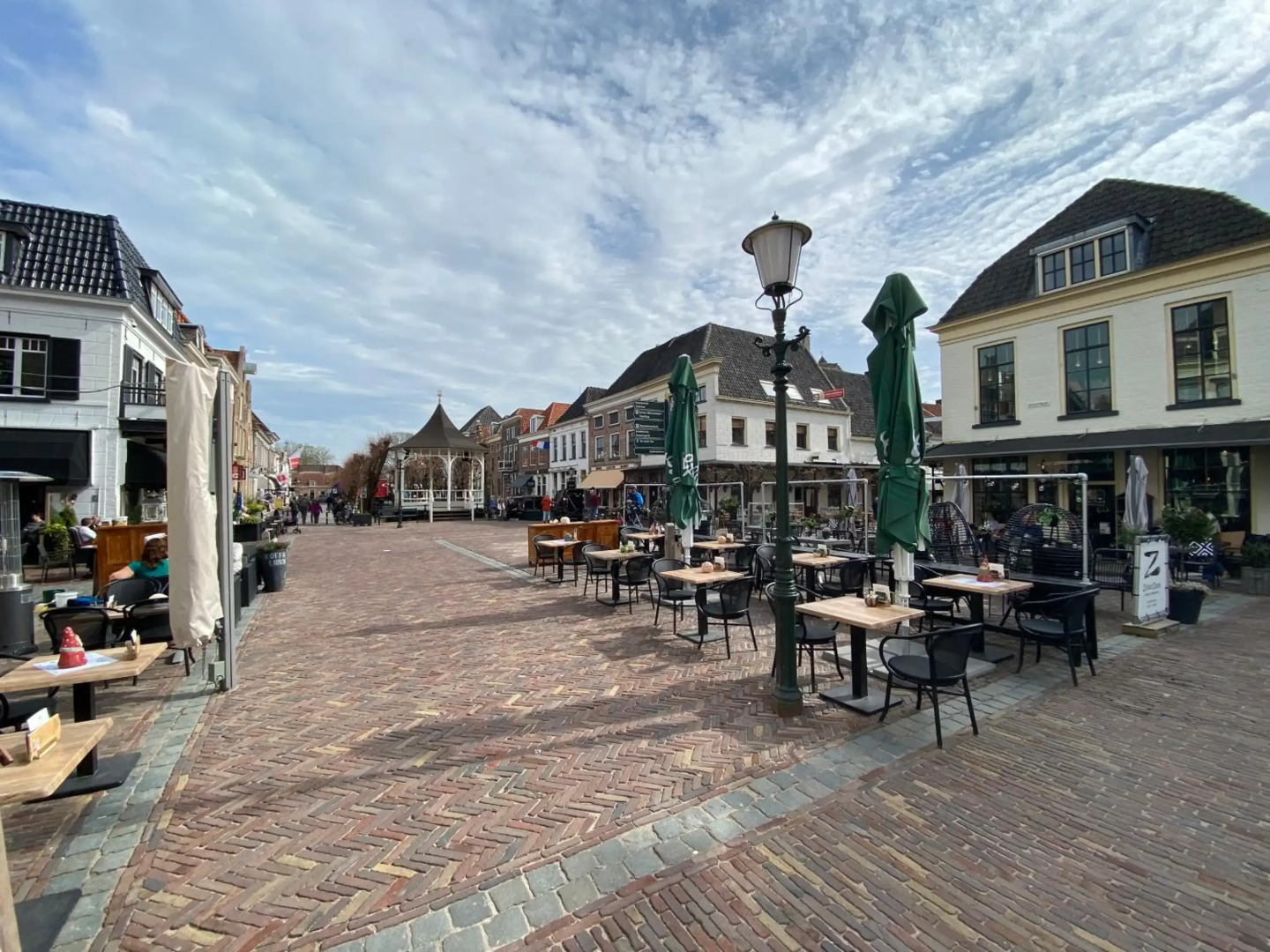GREEN VILLA - Nachhaltiger Urlaub am Veluwemeer - großer Garten - Dachterrasse mit Meerblick - bis 2 Hunde inklusive