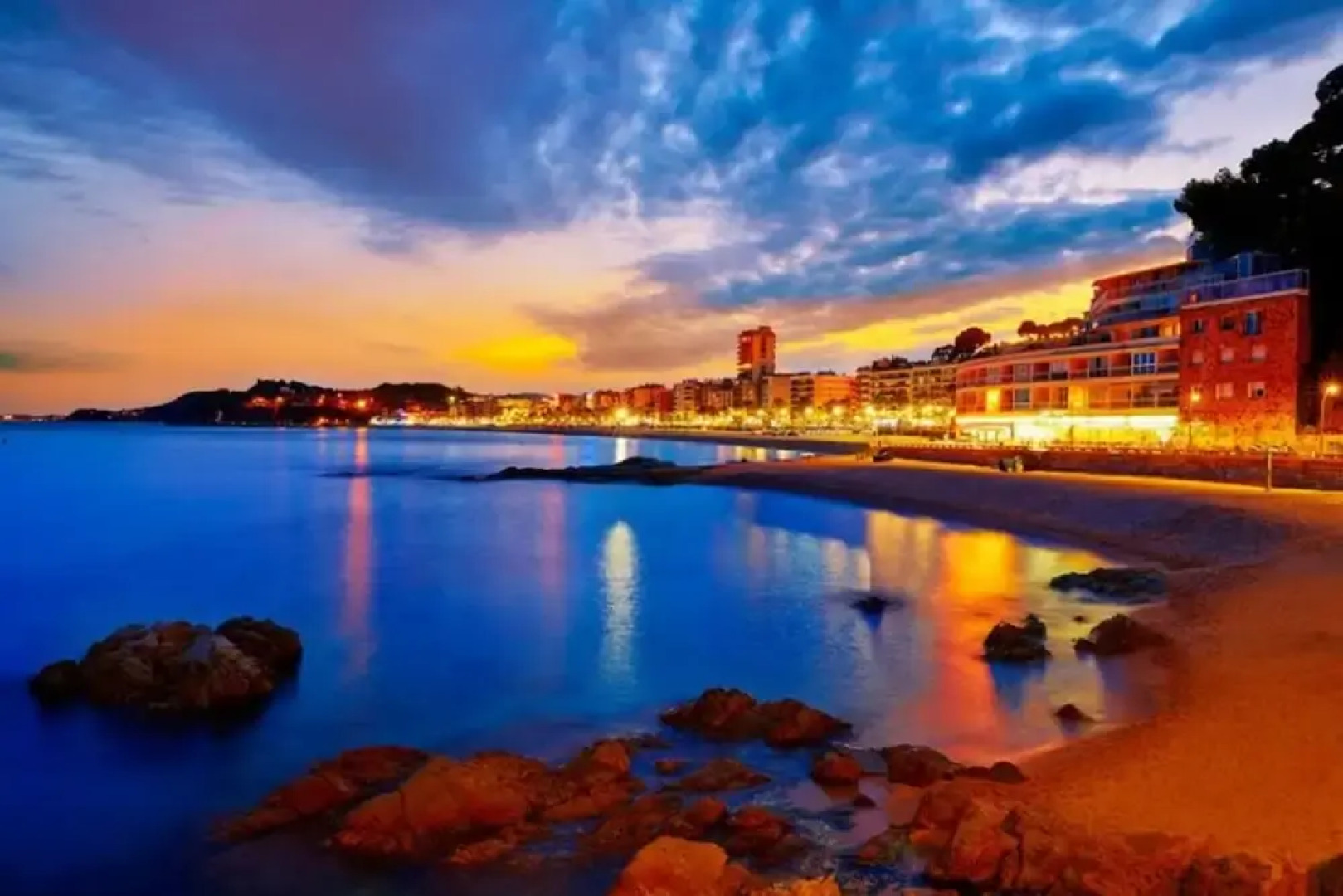 Villa in Lloret de Mar - 104024 by MO Rentals