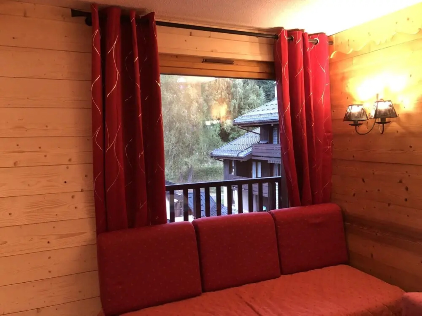 Apartment in Doucy Near Ski Slopes