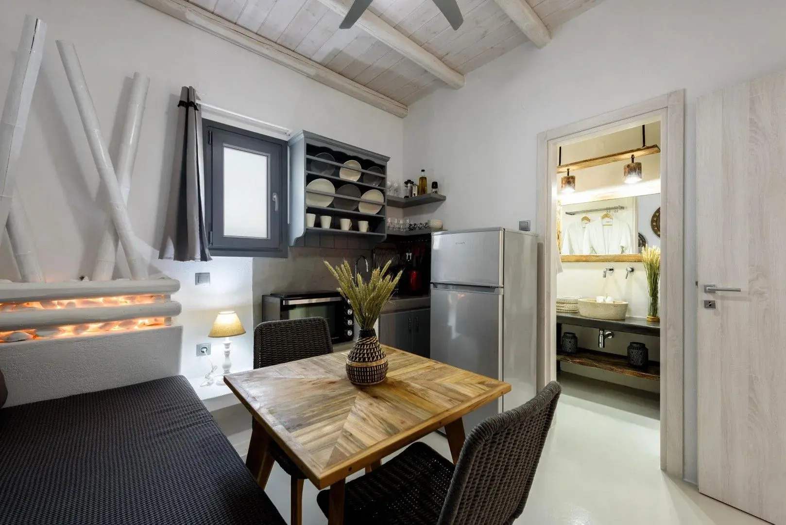 Blue Waves Suites And Apartments Paros