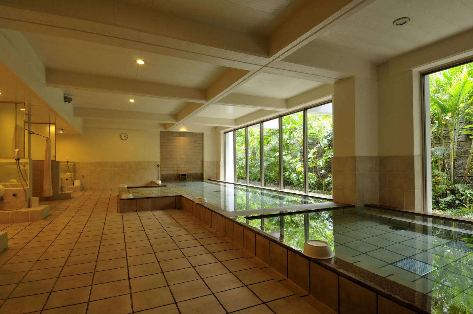 The Moon Beach Museum Resort