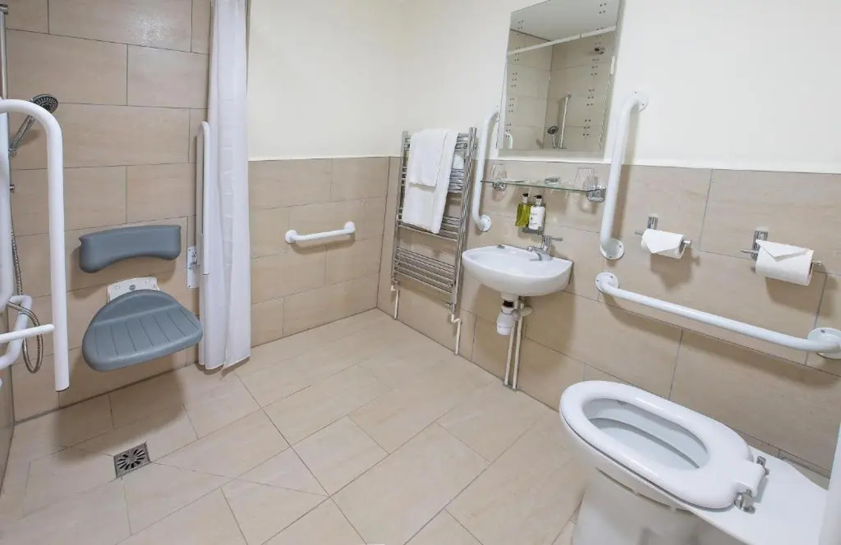 The Bishops Table Hotel