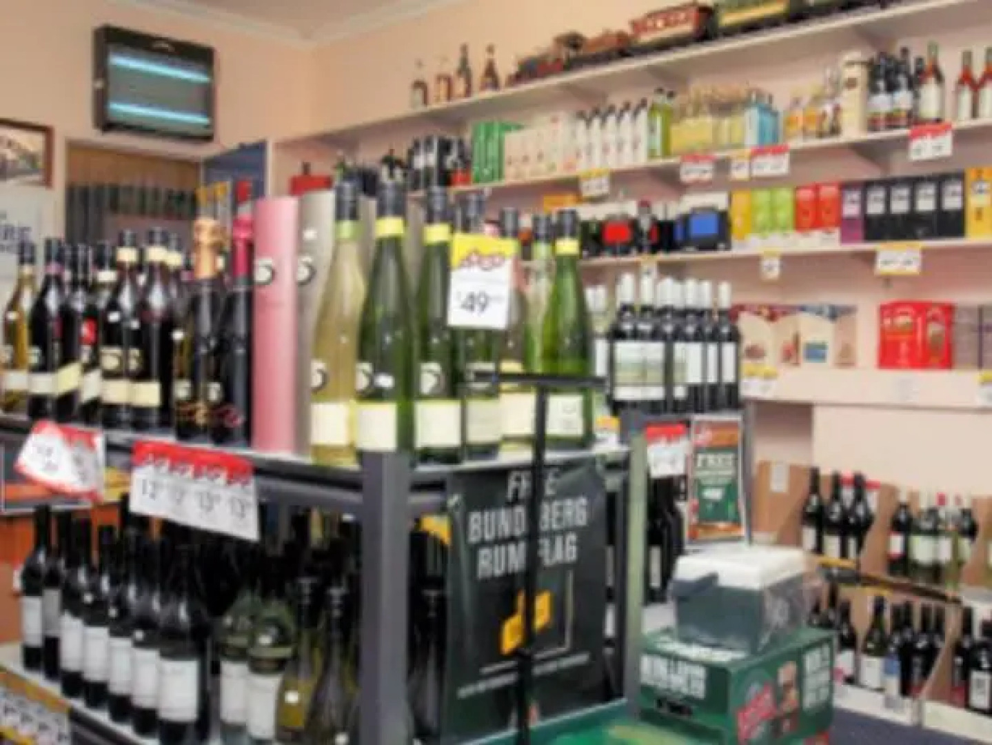 Regatta Point Tavern