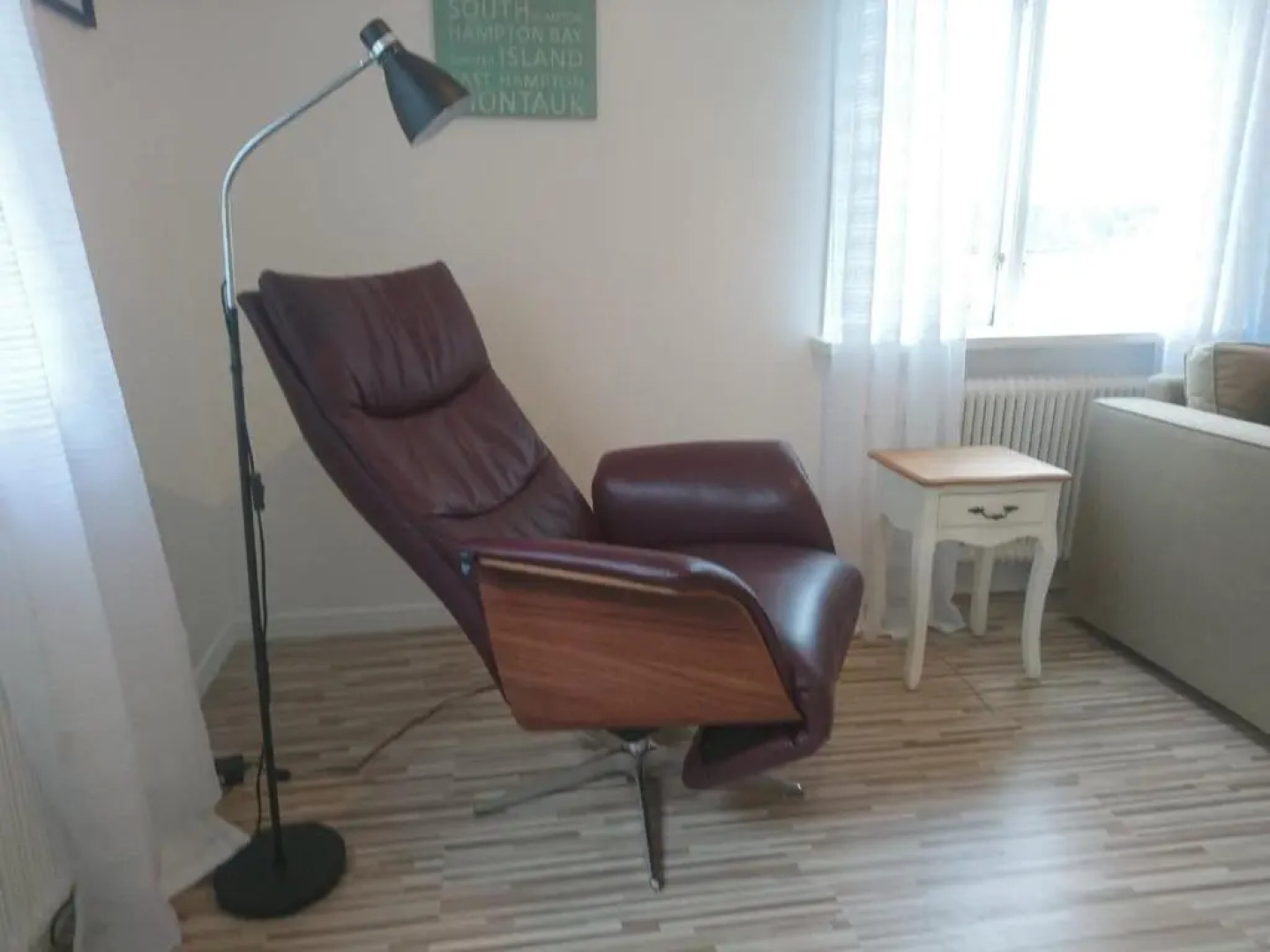 Ett hus med 3 sovrum med supersnabba internet fiberanslutningen 1000mb-100mb i Hög, 7 minuter från Hudiksvall