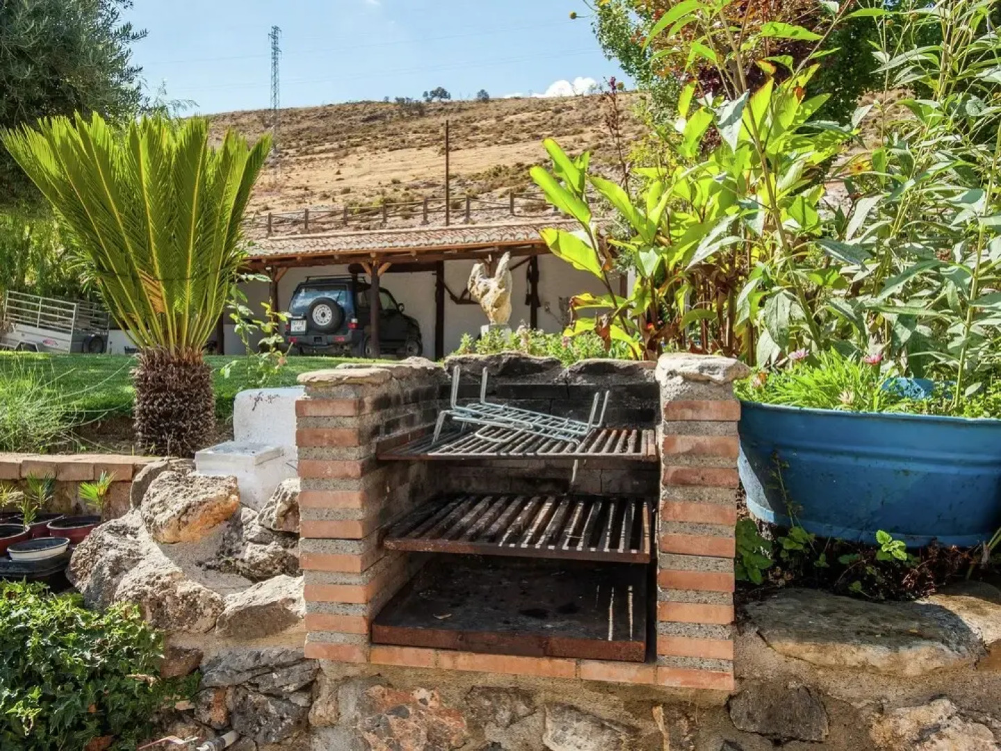 Rustic Cottage in El Padul With Swimming Pool