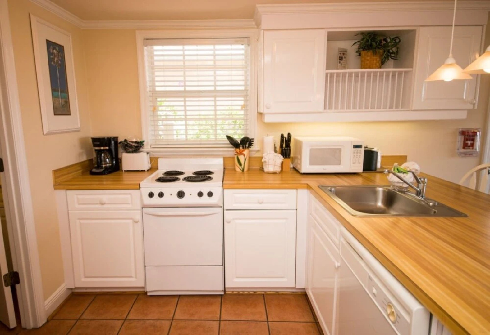 Tortuga Inn Beach Resort