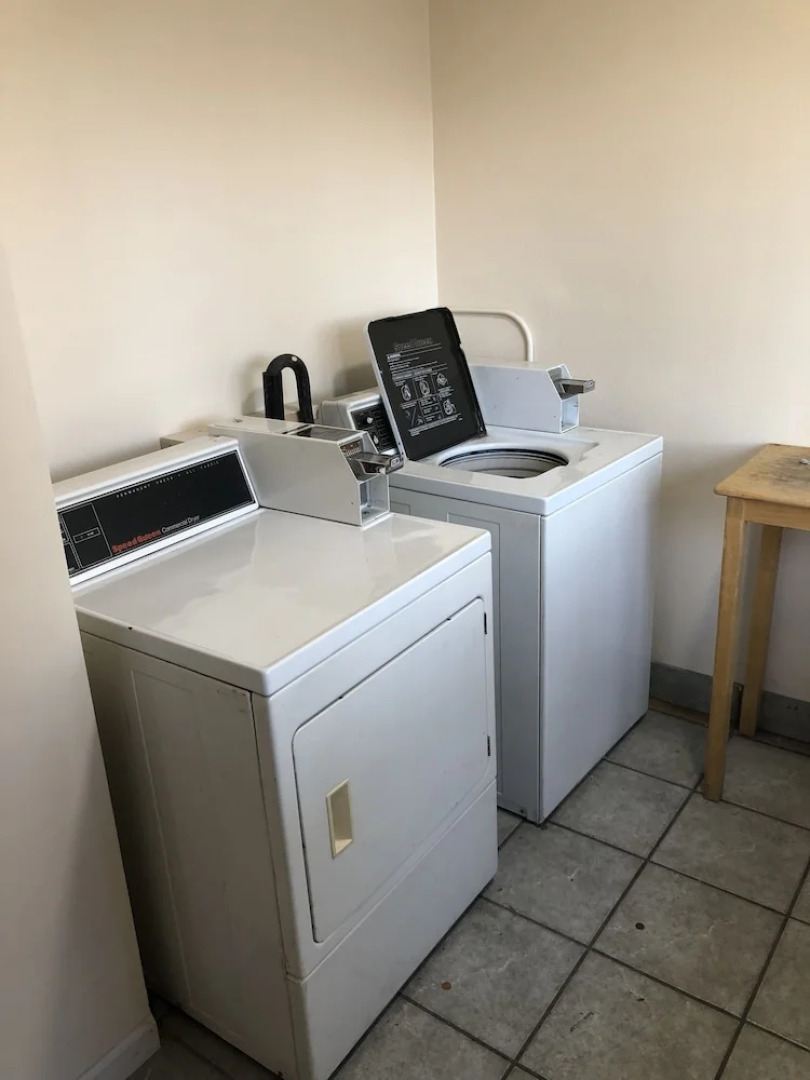 Americas Best Value Inn & Suites Escondido