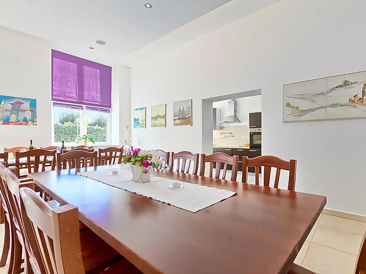 Villa Škola Jakovići