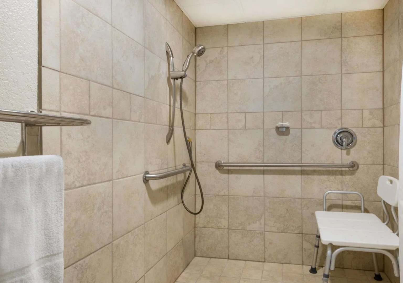 Ramada Hotel & Conference Center by Wyndham Paintsville