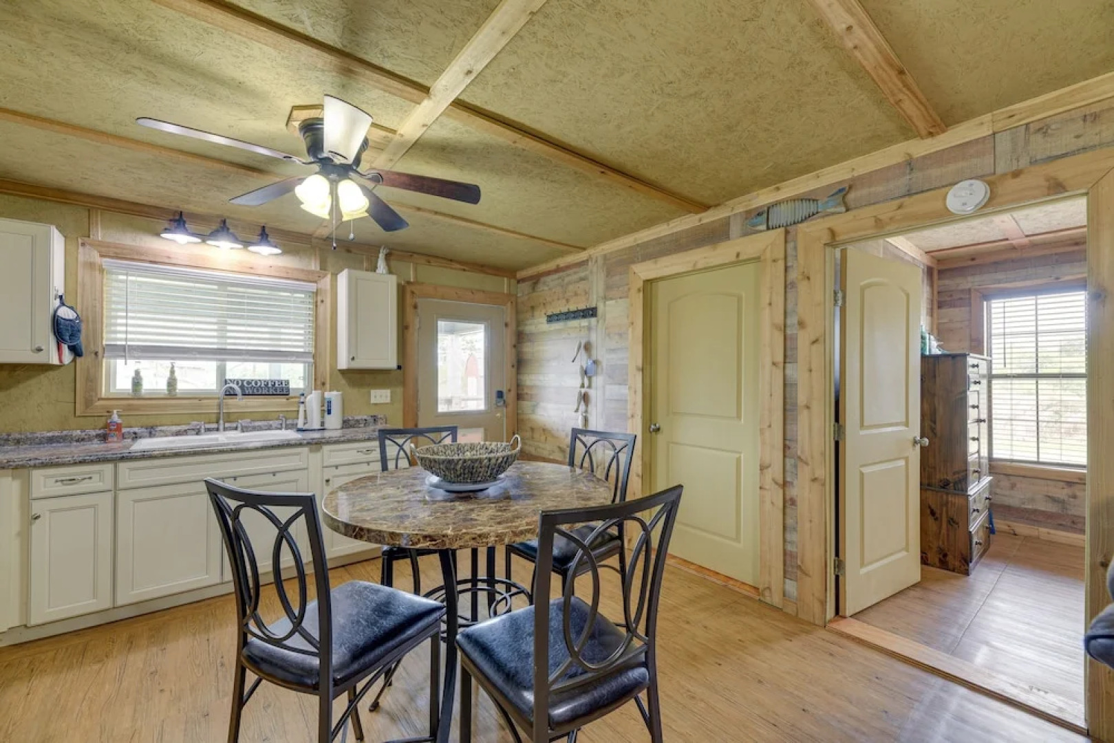 Pet-friendly Rockport House - 4 Mi to Goose Island