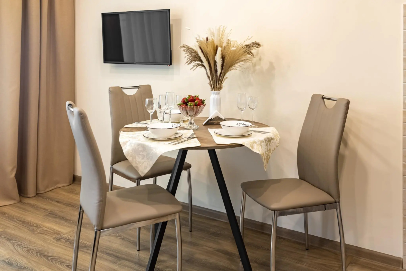 Апартаменты «Атмосфера» на улице Братьев Габайраевых