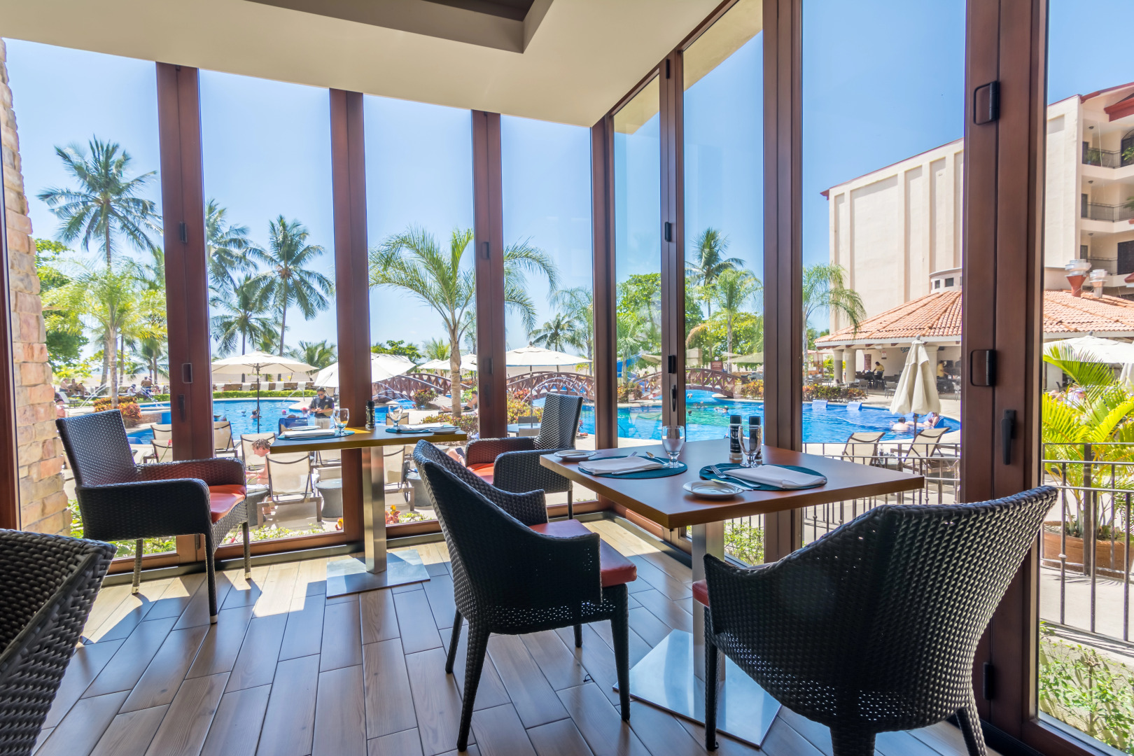 Crocs Resort & Casino