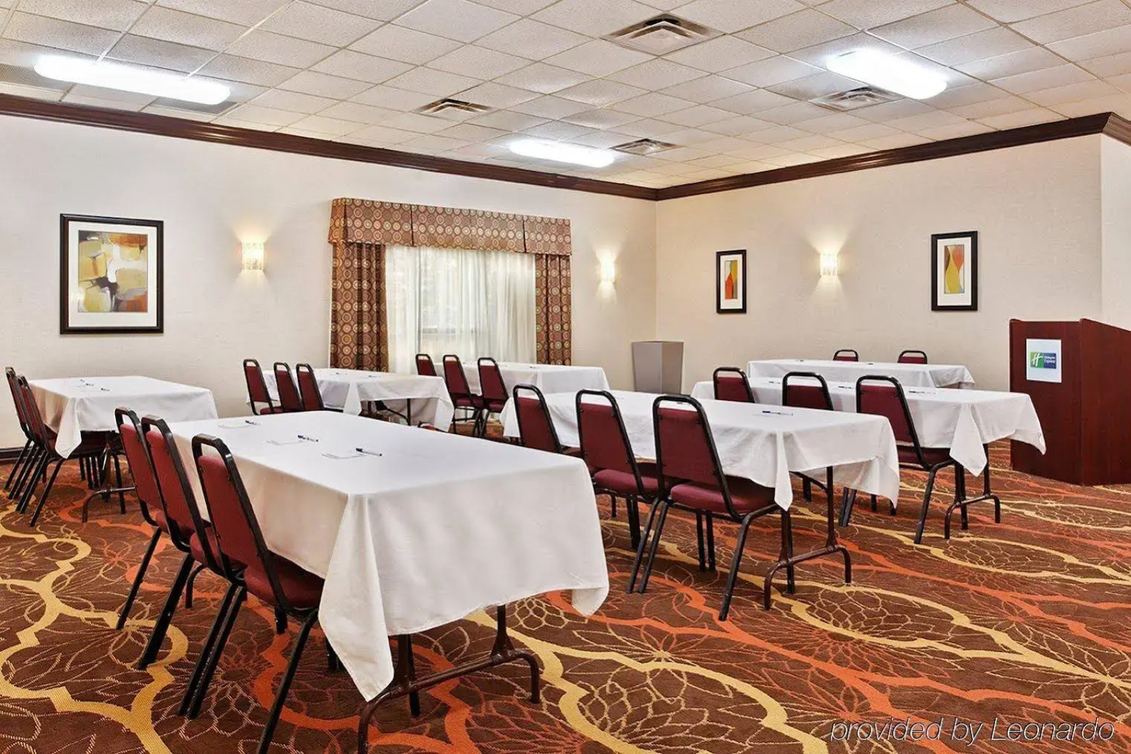 Holiday Inn Express Fort Campbell-Oak Grove by IHG
