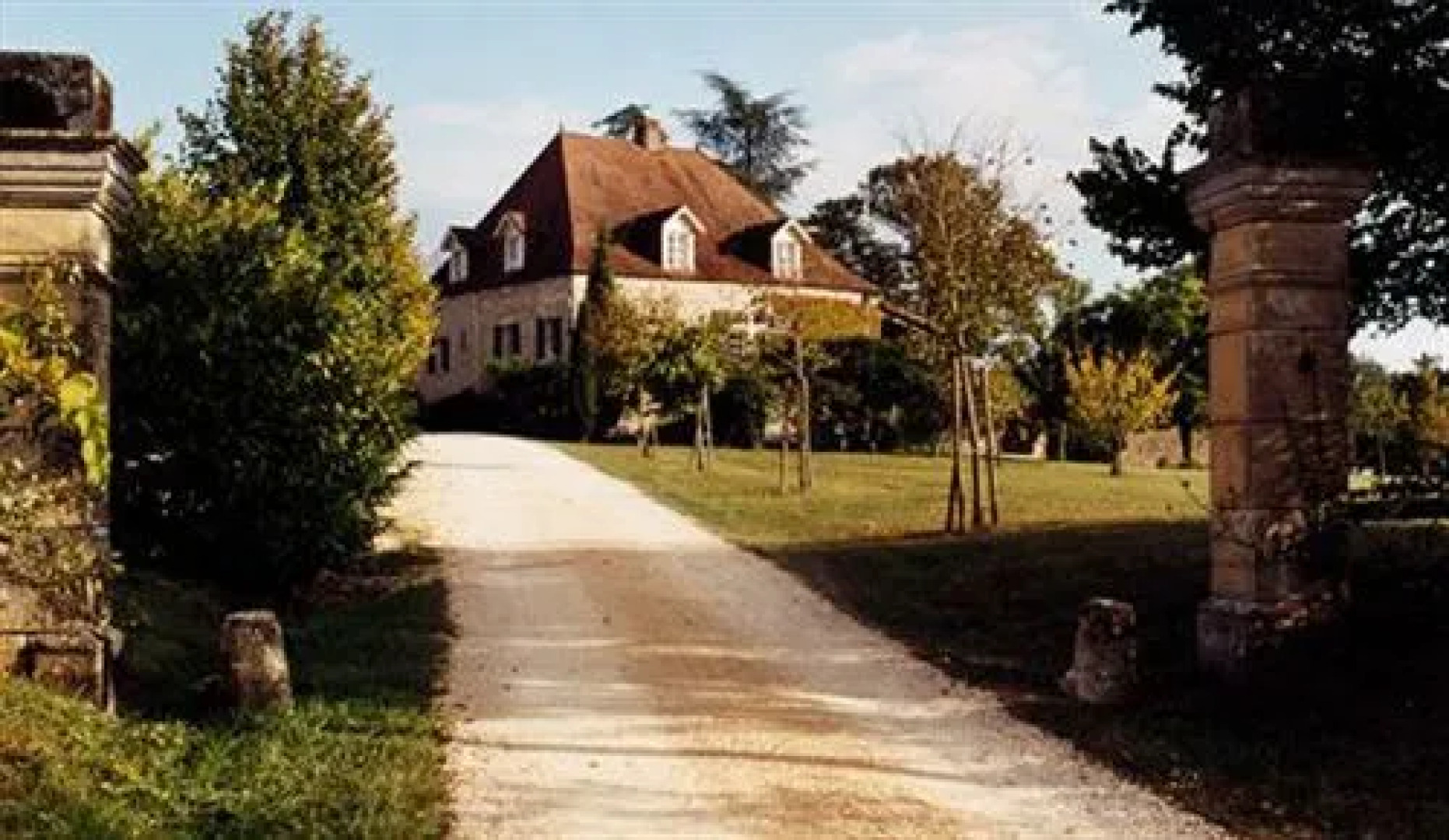 Logis Hostellerie Le Vert