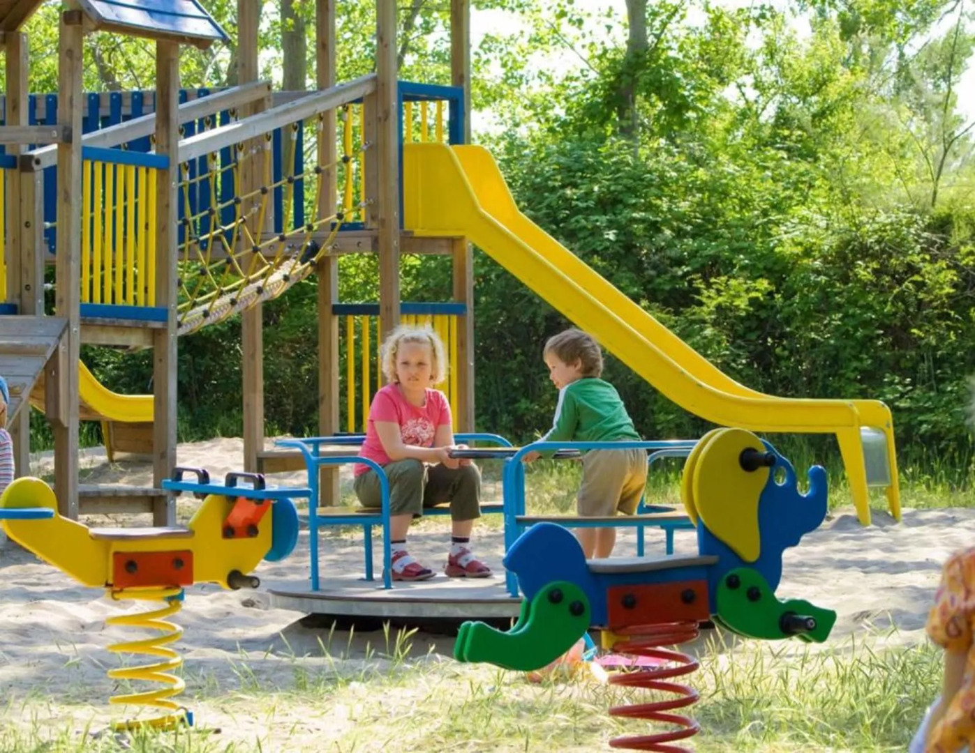 Happy Camp Rosapineta Camping Village