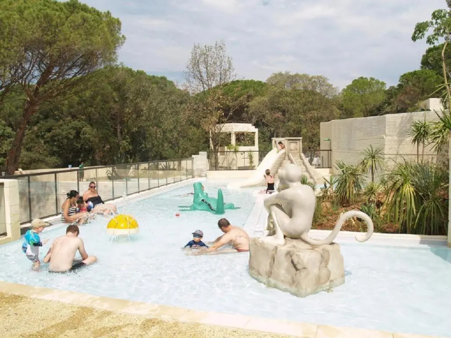 Mobile-home aux Cigales, le Muy Colorado 4-6 Personnes