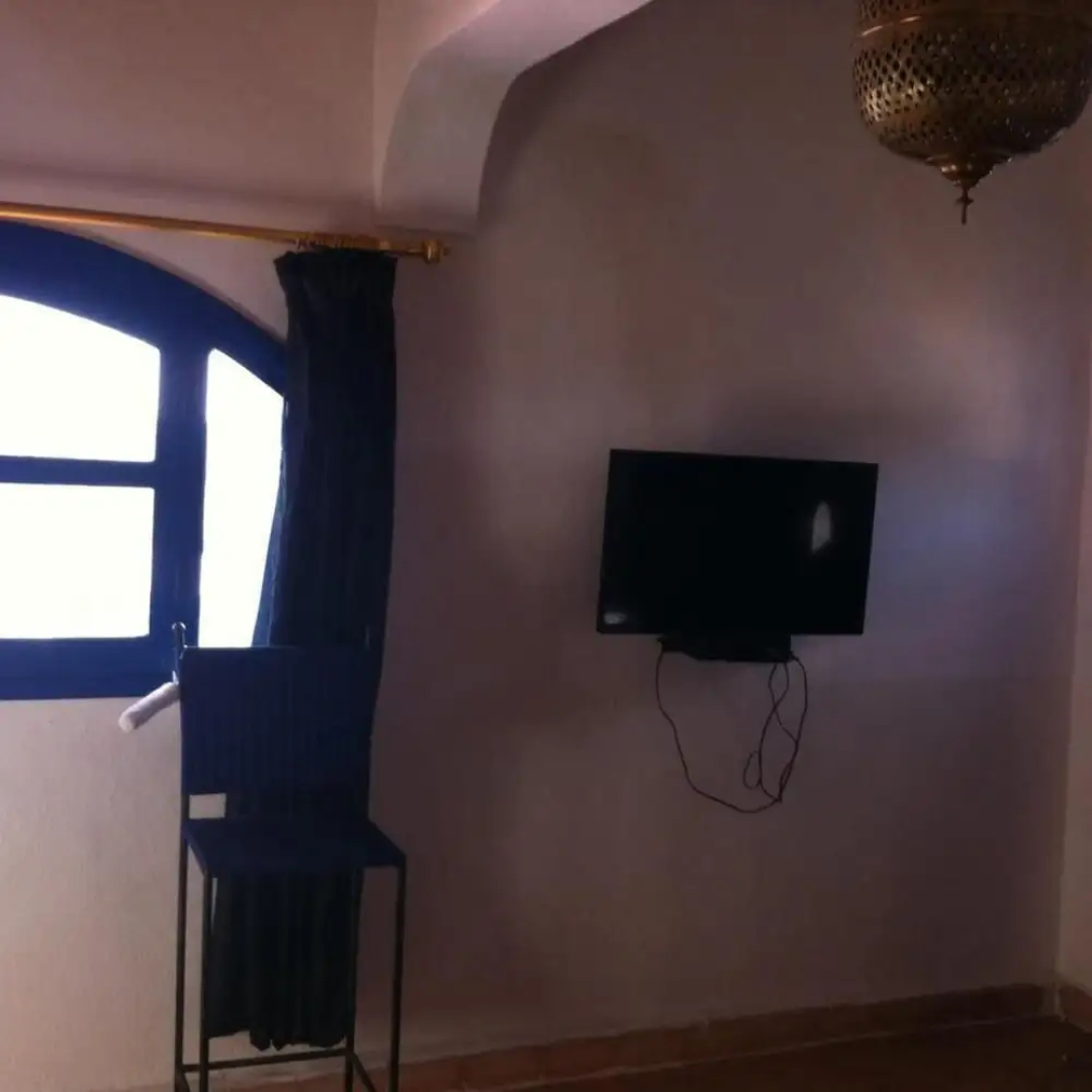 Room in Guest Room - Room in Villa L'air De La Mer No0969