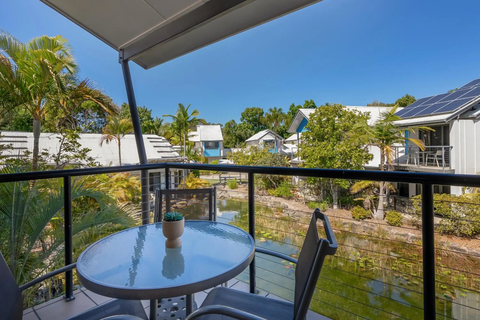 1 Bedroom Unit in 4 Star Tropical Resort in Noosaville