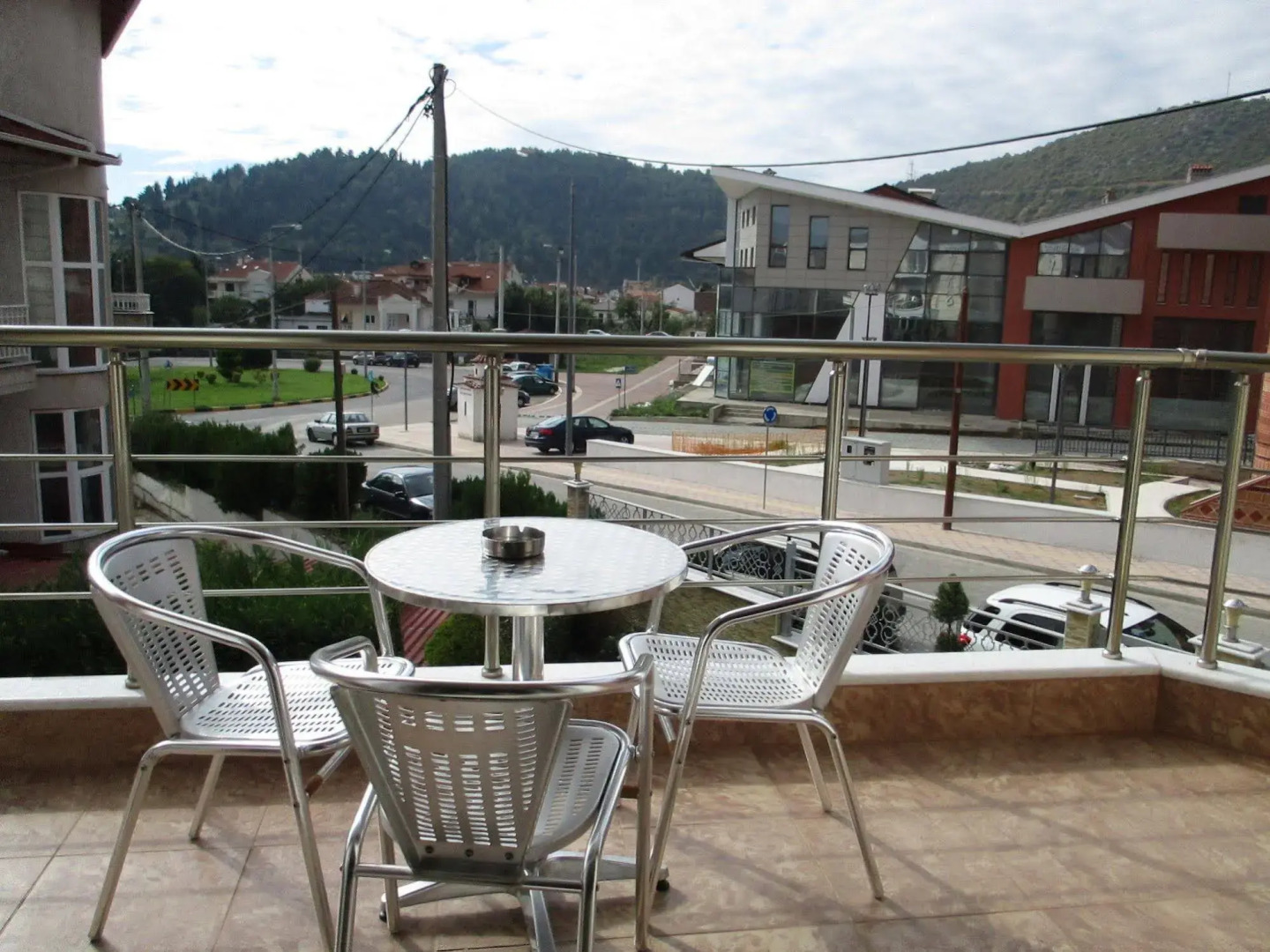 Kyknos De Luxe Hotel