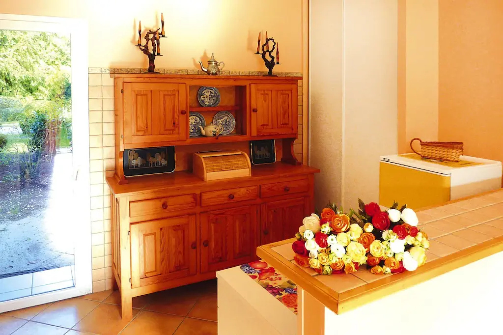 Semi-detached House on a Vineyard, Talais